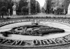  Irredenta emlékhely virágokból, Budapest, V. Szabadság tér
