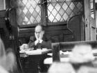 Örkény István a kávéházban, megfigyelési fotó a „Hungaricus-ügyben" 