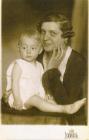 Ivánfi Jenő édesanyjával