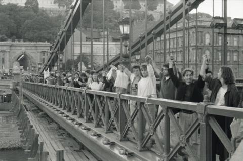 Kézfogás a Dunáért Budapesten, 1988. október 3.