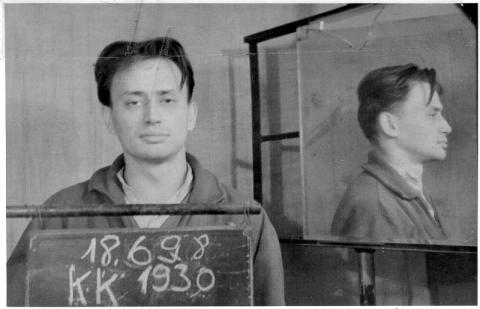 Kiss Károly, később kivégzett forradalmár börtönfotója