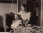 Molnár (Hervé) Jutka édesanyjával 1945-ben 